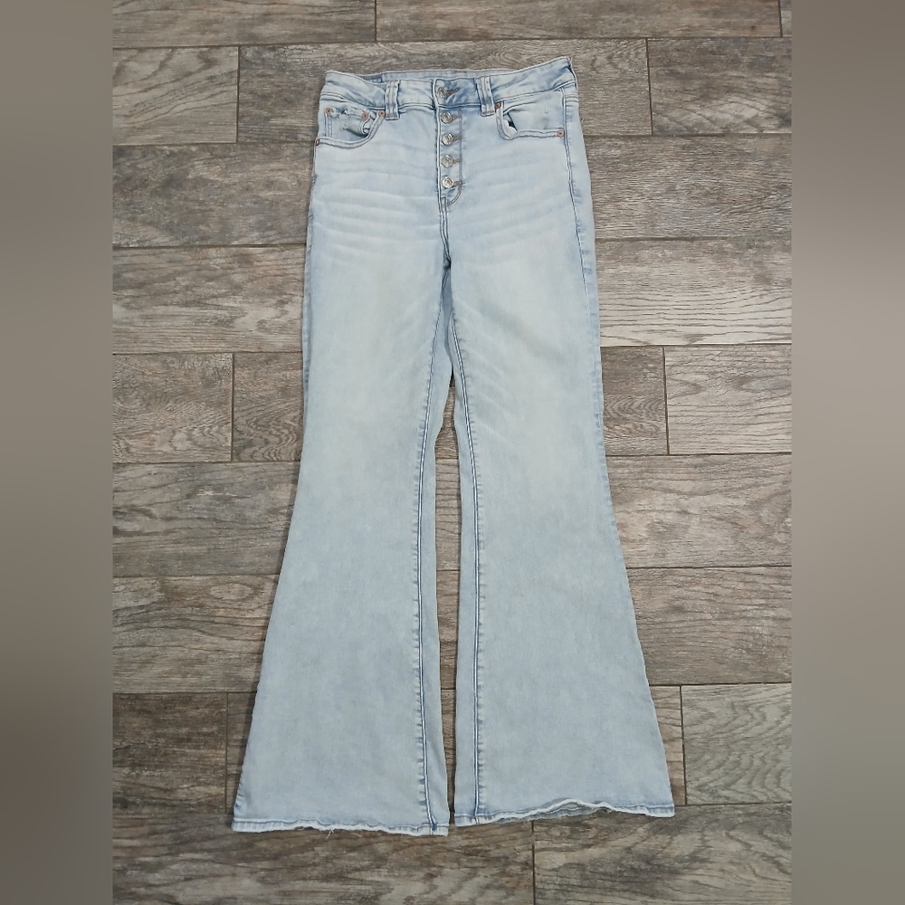 American Eagle Jeans Womens 10 Blue Super Hi-Rise Flare Denim Button Fly Light